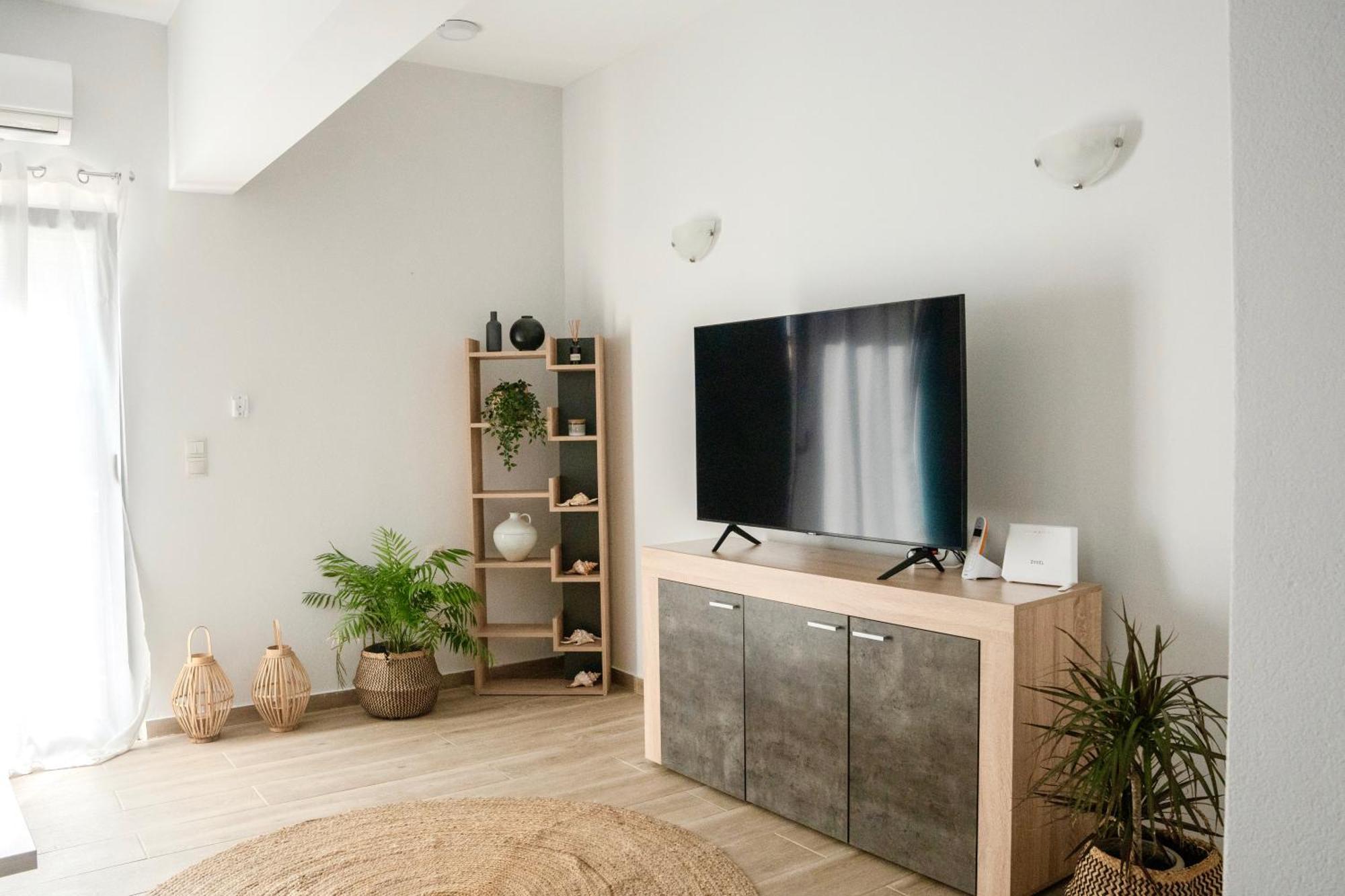 Exquisite 4-Bedroom Prestige Apartment Rhodes City Extérieur photo